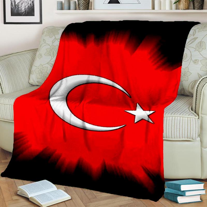 Turkish Flag Design Blanket Suitable for Sofas, Beds, Offices, And Camping - Perfect Gift for Halloween Christmas