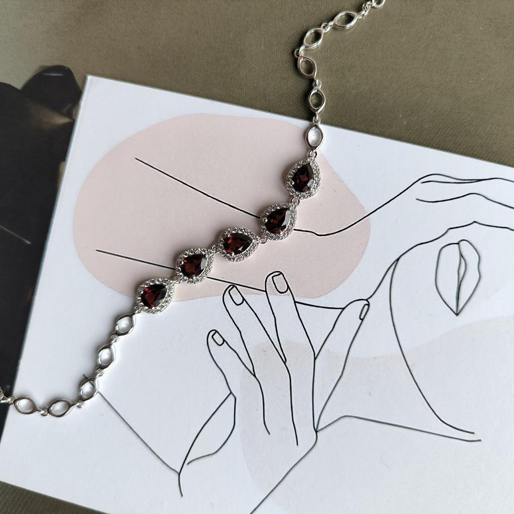 Серебряный браслет с натуральным гранатом 5.559ct, вес изделия 6,36 гр (2182160)