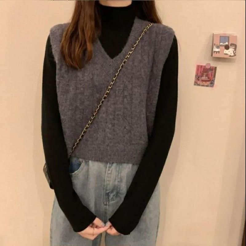 White V-neck Vest Vest Sweater Sweater Spring and Autumn Women Korean Version Loose Short Outer Jacket