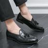 Fashion Men's Tassel Loafers Casual Business Leather Shoes Mens Buckle Square Toe Dress Office Flats Men Fashion Wedding Party Moccasins