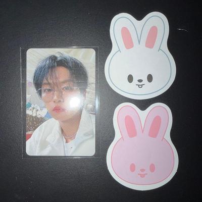 [Б/У] Фотокарточка Ли Но из Stray Kids, бонус к покупке мерча на фан-встрече, офлайн-конфетти