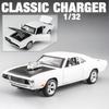 1:32 Зарядное устройство 1970 Challenger Sports Сплав Литье под давлением Модель автомобиля Домашние Модные Игрушки Украшения Подарки Для Парня Детей