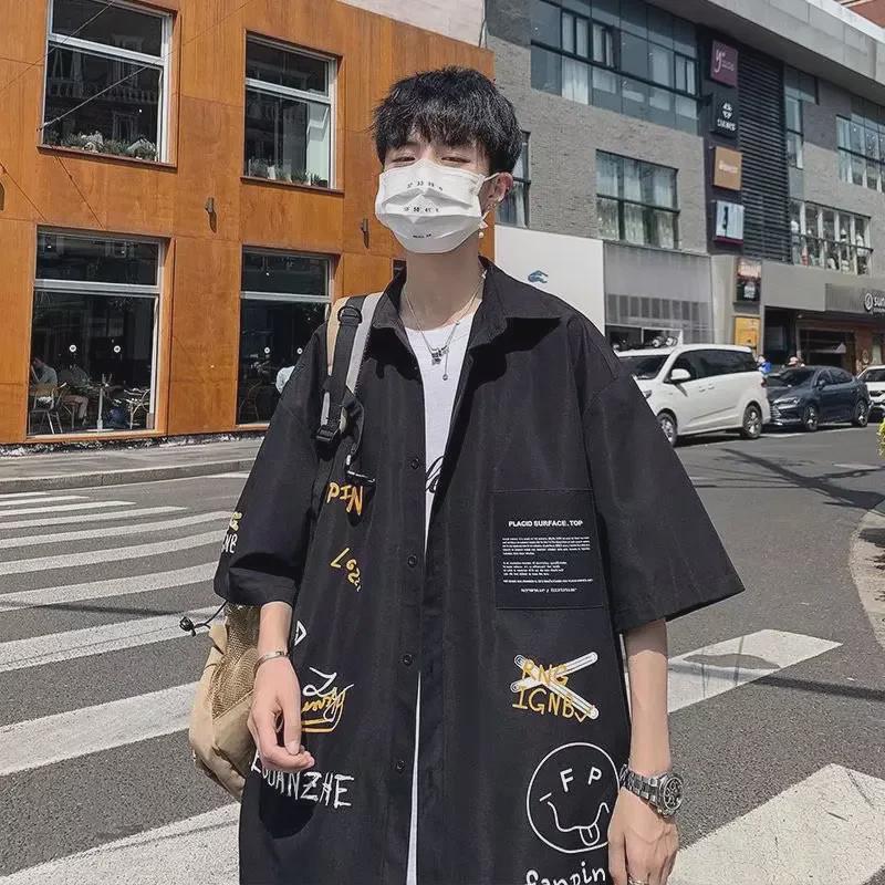 Мужская ретро-рубашка с коротким рукавом в японском стиле: Свободный, модный, однотонный, идеально подходит для пар и в качестве рабочей одежды