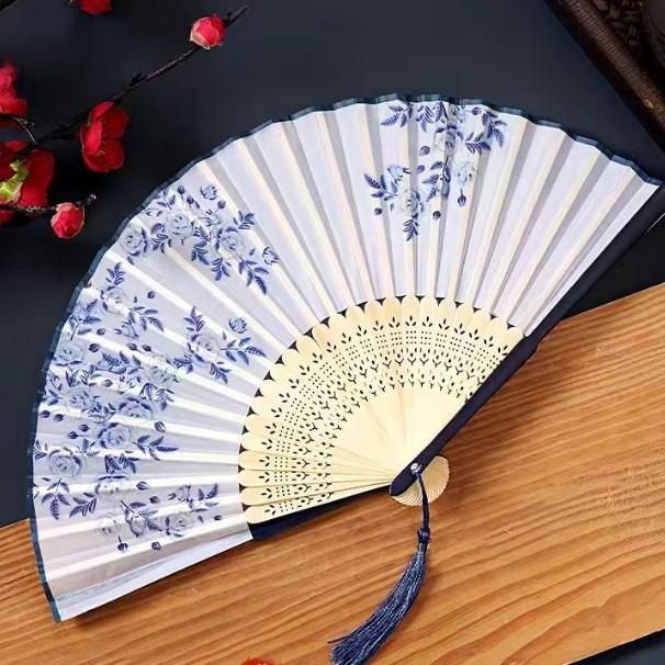 Винтажный шелковый складной веер, китайские бамбуковые веера, подарки для рукоделия, реквизит для женского танца, украшение для дома