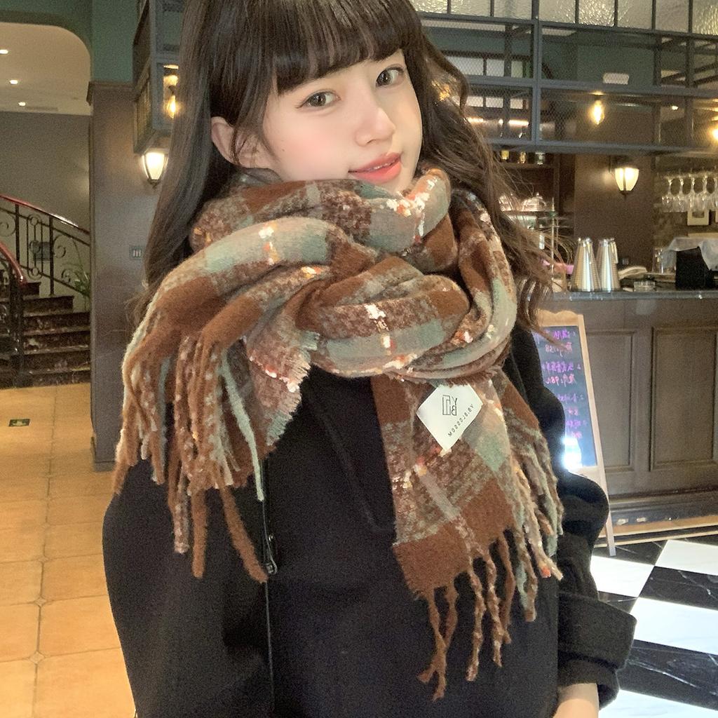 New fashion Korean plaid scarf women's winter feeling thickened and versatile imitation cashmere shawl warm scarf Maillard series