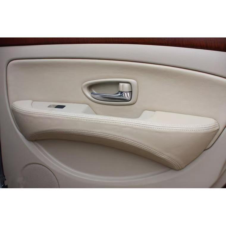 Кожаная накладка на подлокотник двери Nissan Sylphy/Sentra 2006-2011