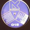 12-дюймовая пластинка HEADZ - Shenmue AIRG015 Airgap Records 2004 UK Dance & Electronica Б/У
