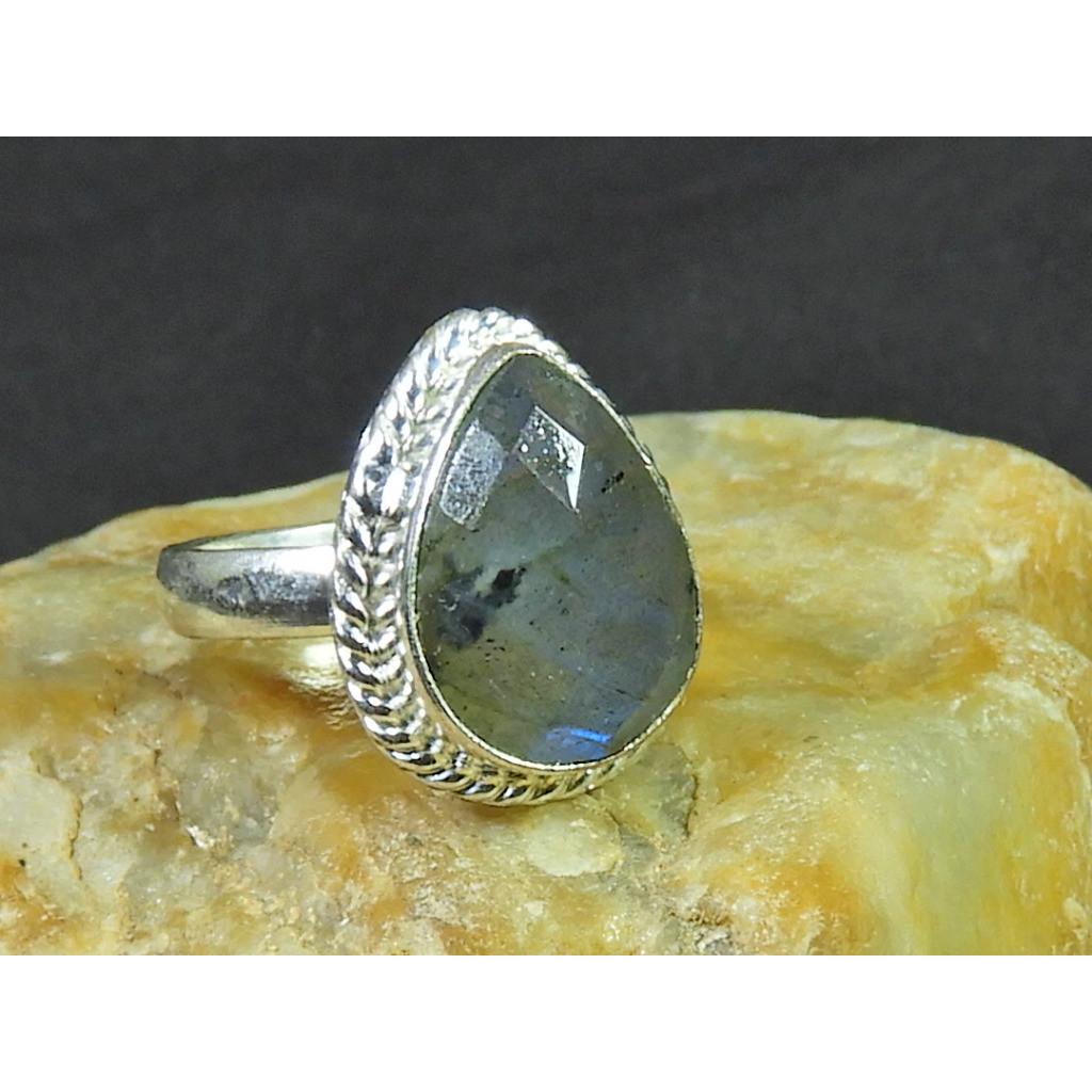 Natural Labradorite 925 Sterling Silver Pear Handmade Vintage Ring Size US-7 MK-79