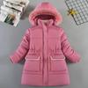 Детская одежда Зимние длинные пальто для девочек Куртки с хлопковой подкладкой Толстая верхняя одежда с капюшоном для детей Одежда для девочек