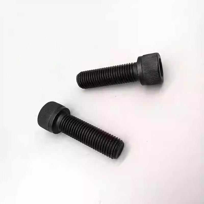 Шестигранная головка M12