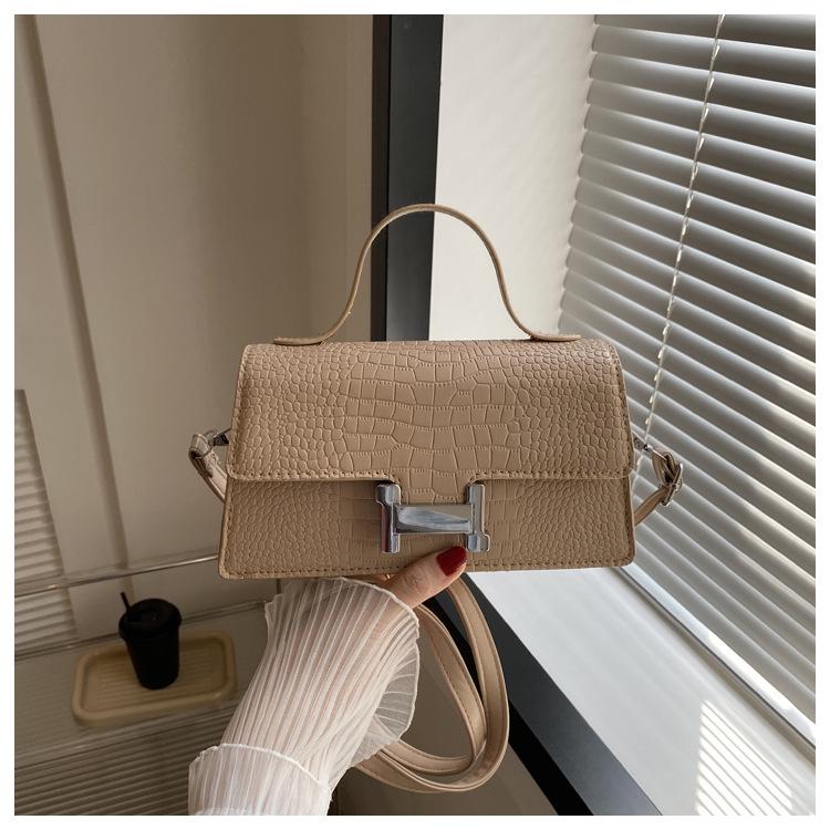 2024 осень и зима новая популярная простая сумка-мессенджер повседневная сумка через плечо модная популярная нишевая сумка женская