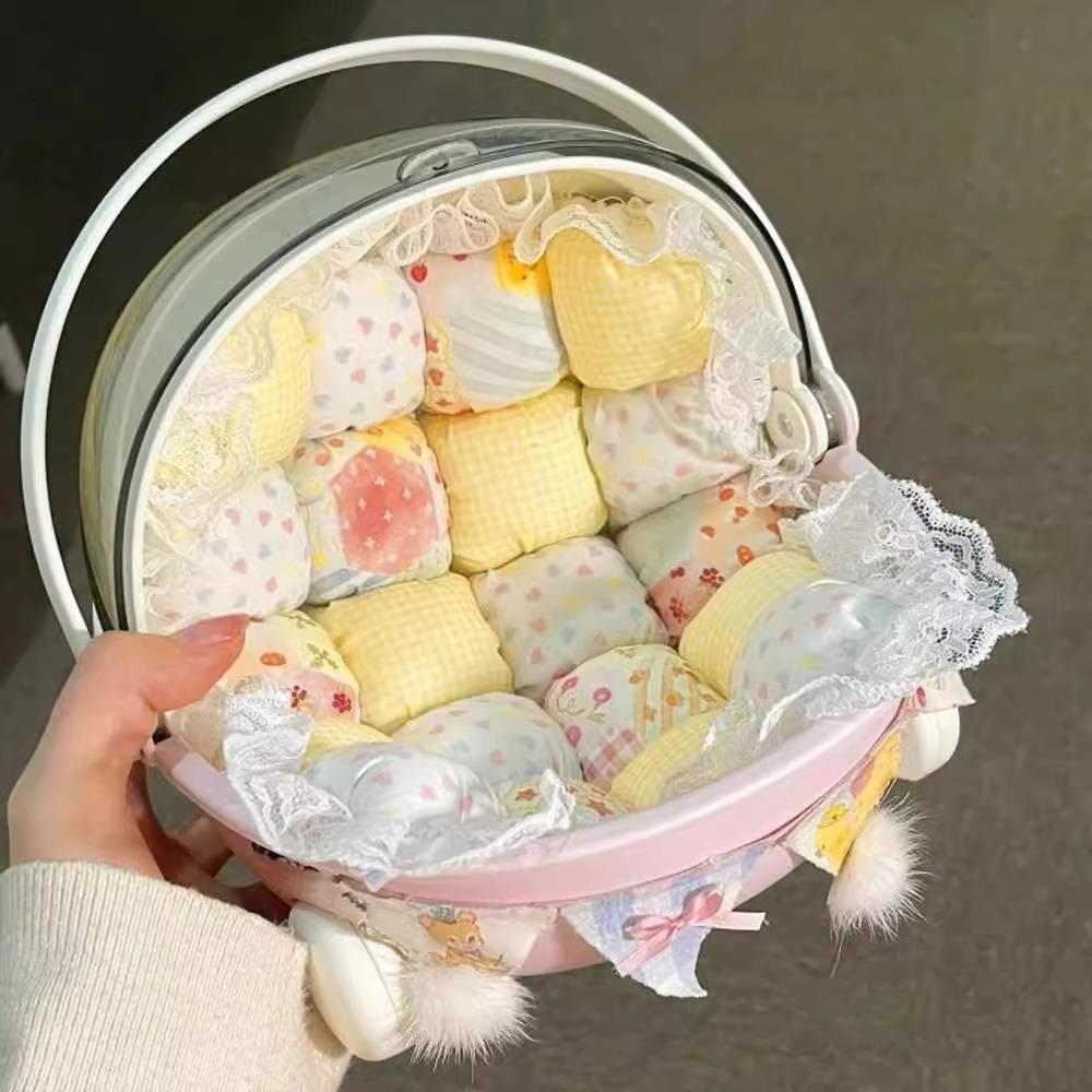 Розовая плюшевая кукла, люлька и пылезащитный ящик для хранения