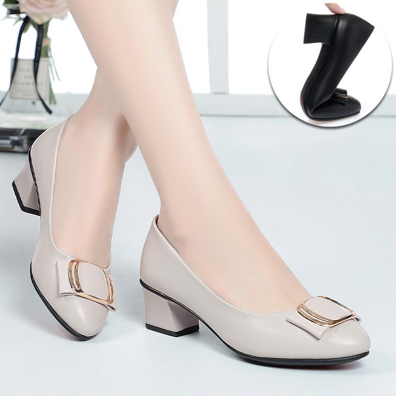 Туфли Four Seasons Medium Age из мягкой кожи на среднем каблуке с острым носком и неглубоким толстым каблуком