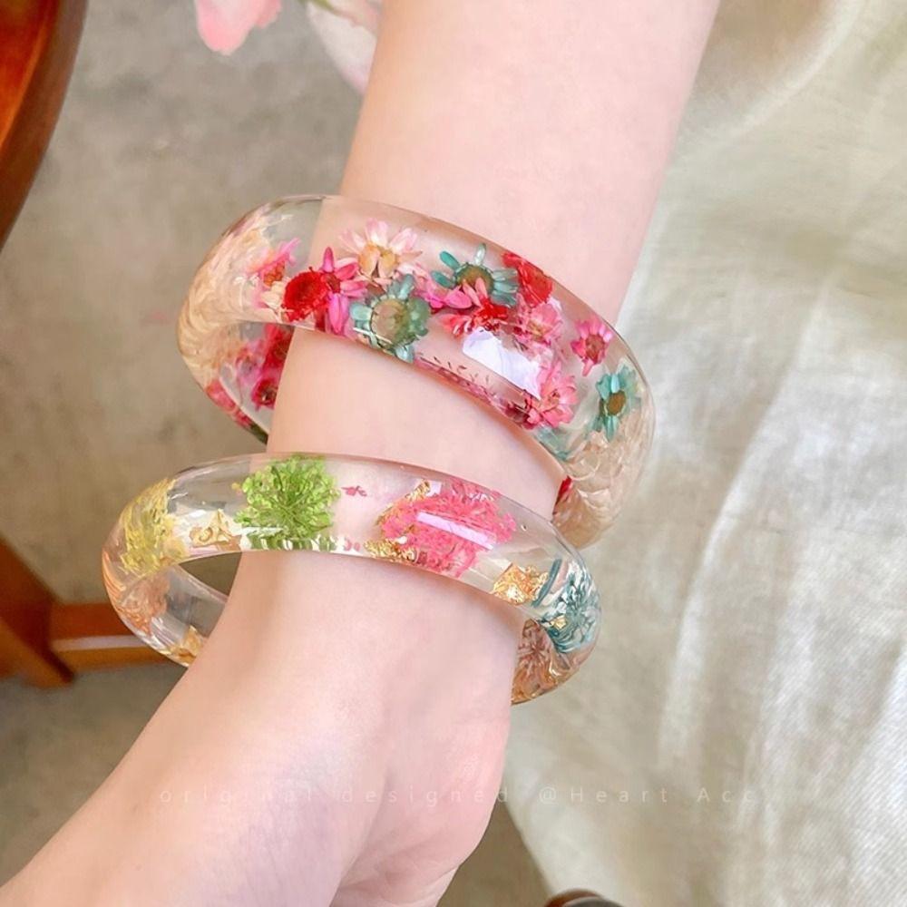 Resin Acrylic Bangle Wide Big Cuff Bangle Temperament Natural Dried Flower Bracelet Decoration