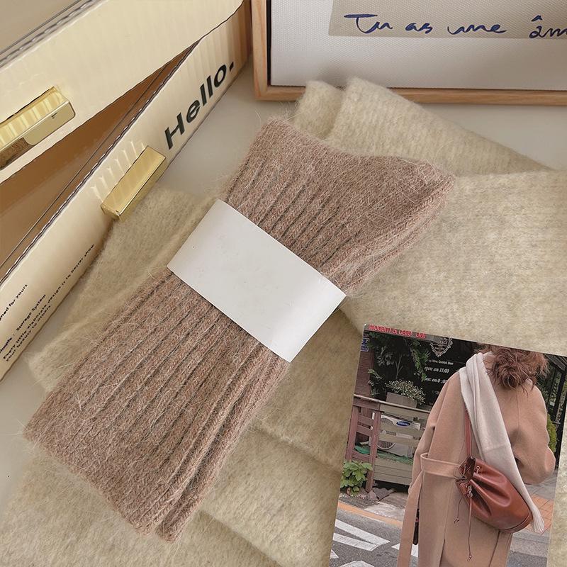 Women's Winter Fleece-Lined Mid-Calf Socks: Extra Thick, Soft, Ribbed, Japanese-Style, Solid Color, Perfect for Sleep or Home Use.