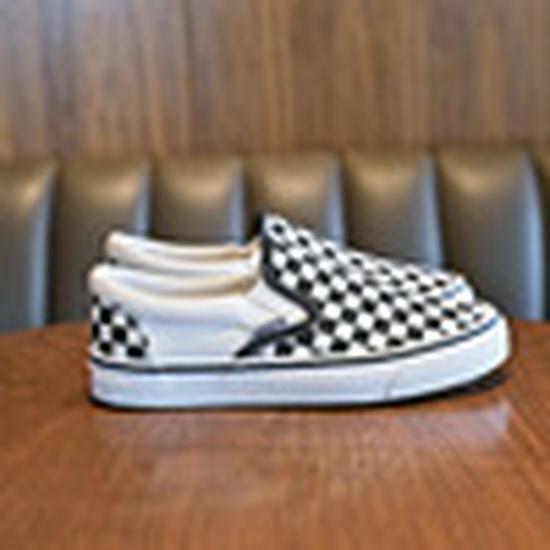 Женские кроссовки из клетчатой ткани — новые зимние повседневные кроссовки на весну и осень