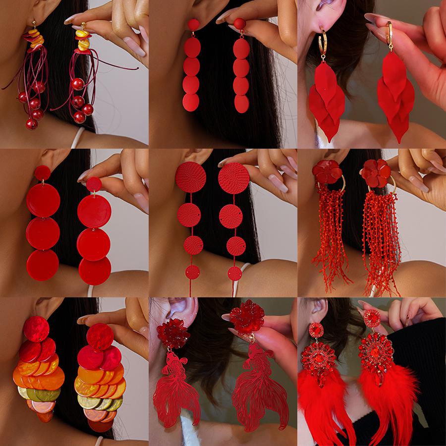 Роскошные серьги-кисточки с красными цветами: Стильные, Дорогие, Акцентные Серьги-Гвоздики для Женщин