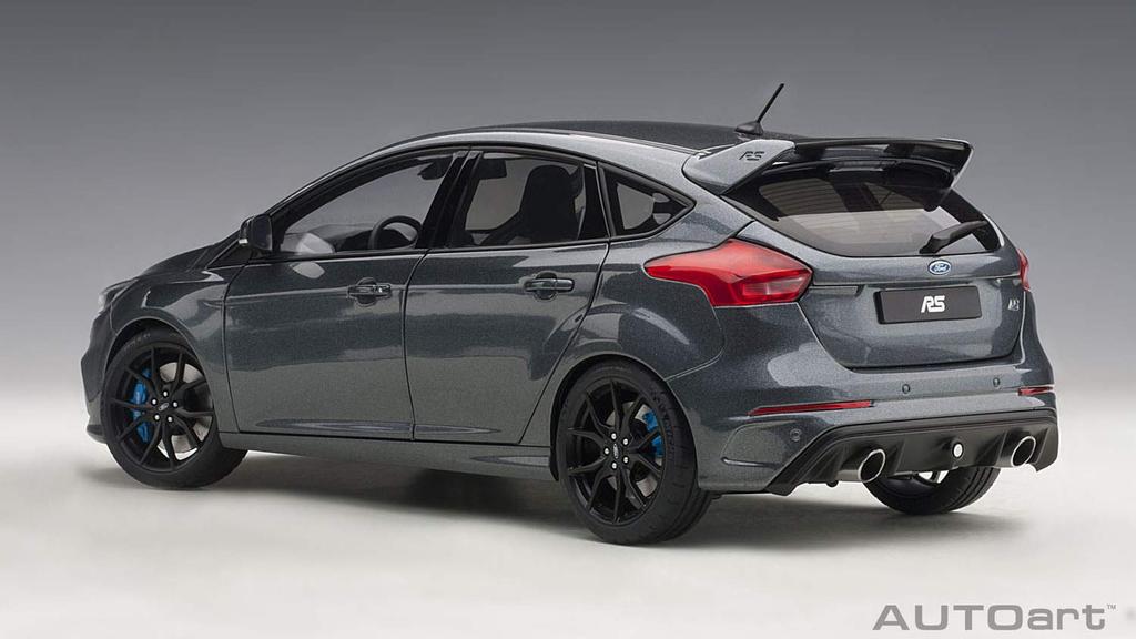 AUTOart Ford Focus RS Metallic Grey Готовый продукт 1/18
