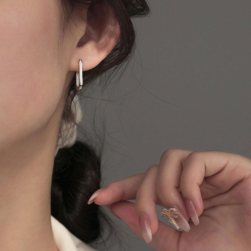 Paper clip square high-end earrings Korean temperament simple sterling silver ear buckles New style