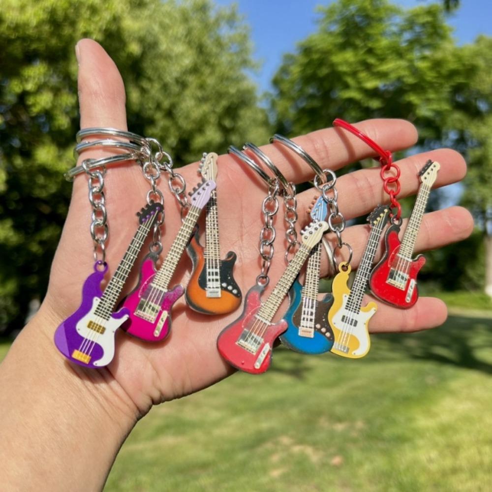 Cool Guitar Key Chain Hip Hop Musical Instrument Keychain Key Chain Guitar Keyring Man Women