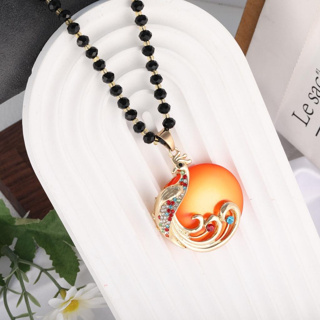 High-grade Alloy Gold-color Beaded Sweater Chain Long Romantic National Women's Necklace Natural Stone Pendant Autumn
