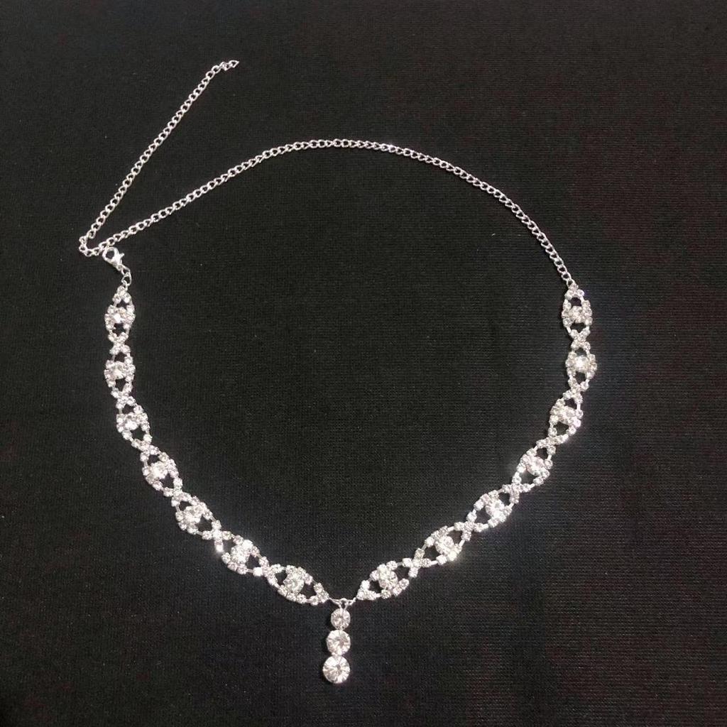 Элегантная свадебная цепочка на лоб со стразами