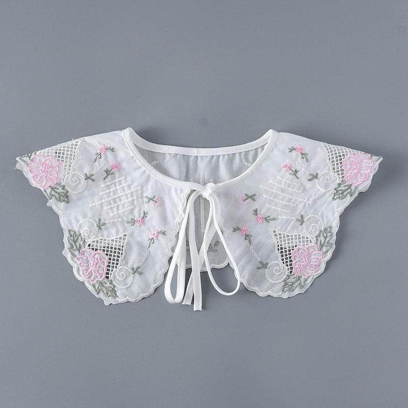 Fashion Scarf Fake Collar Shirt Women Detachable Collar Lace Neckline Women False Collar Tie White Faux Col Clothes Accessories