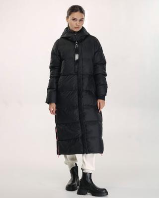 Пальто зимнее с капюшоном WHITE 9153 36 черное