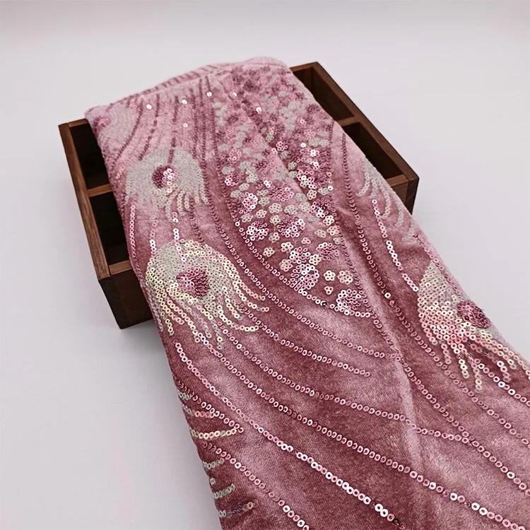 Павлиньи перья Ткань с пайетками Свадебная вечеринка Платье для выступления девочки Сделать ткань Вышивка Кружево Зеленый Оригинальность Модные ткани