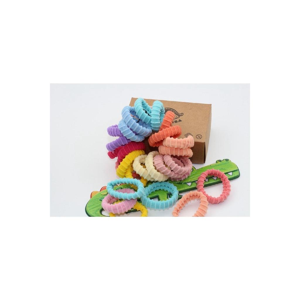 Женская красочная ультрагибкая зубчатая коробка из 20 наборов резиновых пряжек для полотенец
