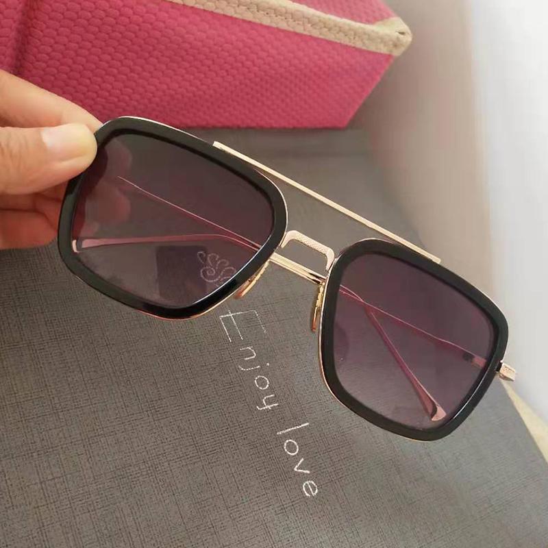 Воссоединившийся Паук Железный Человек Роберт Дауни-младший в очках Солнцезащитные очки Тони Старка