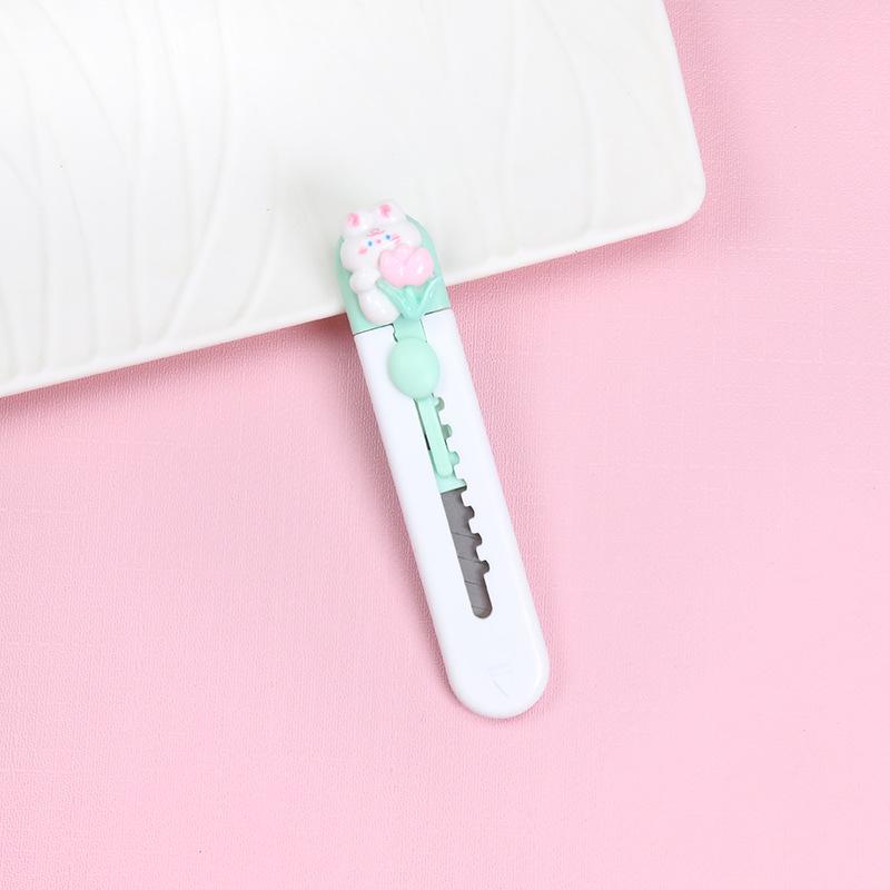 Милый мультяшный мини-нож для студентов — портативный, небольшого размера для распаковки, резки бумаги и многого другого