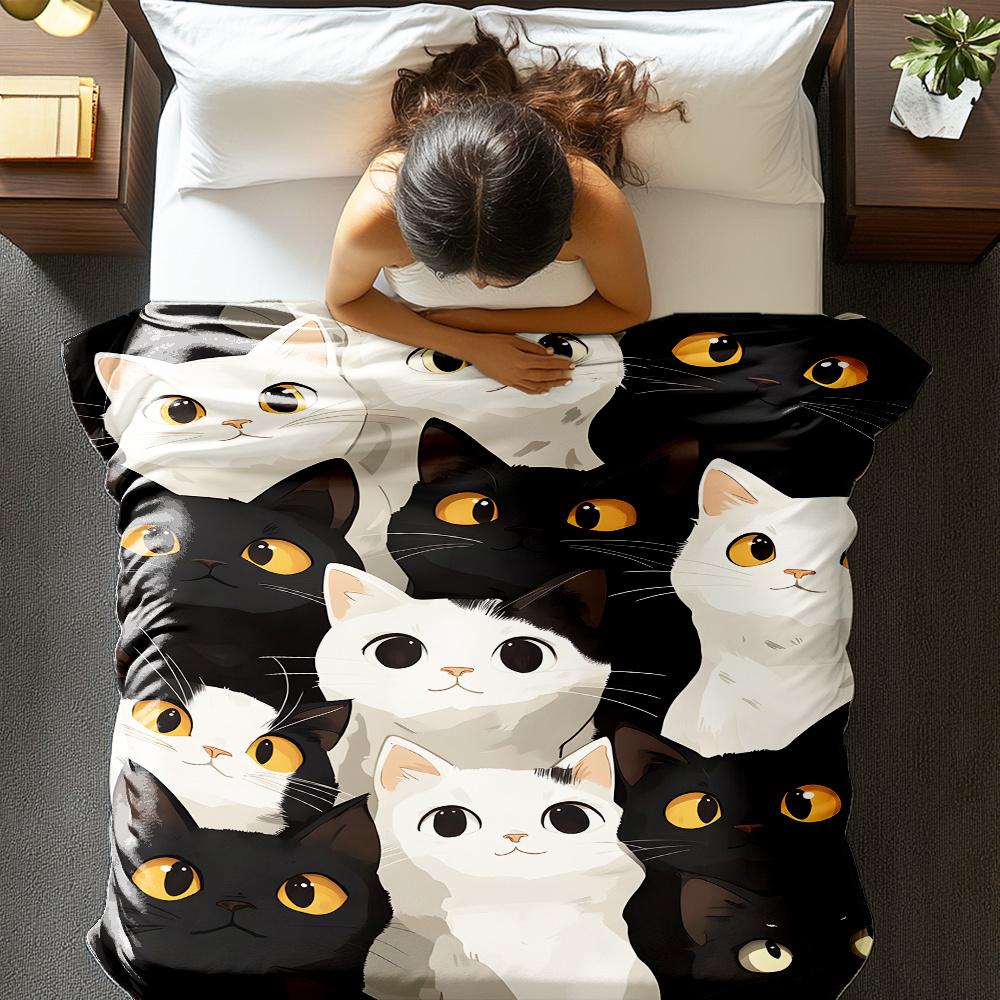 1pc Adorable Black and White Cat Pattern Lightweight Blanket - Soft Flannel Air Conditioning Blanket for All Seasons, Ideal for