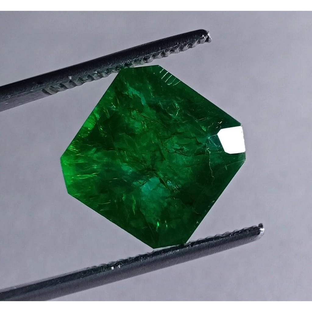 Stunning Colombian Green Emerald Natural Asscher 13.30 Ct Certified Gemstone