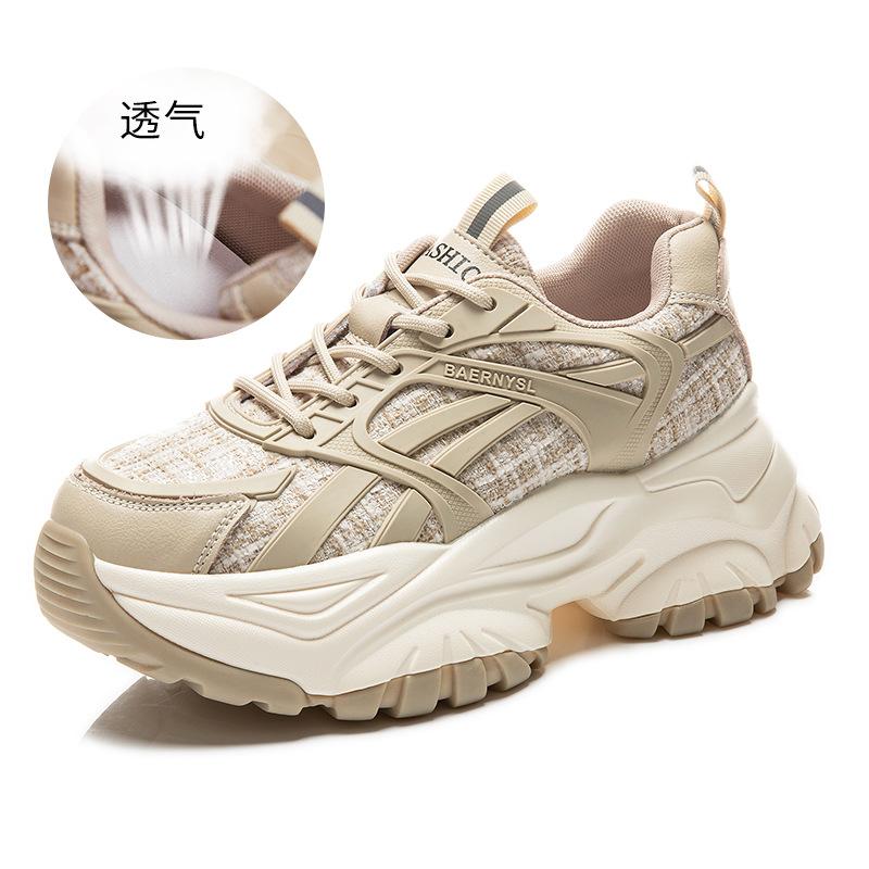 Suction film sole dad shoes autumn and winter 2025 women's new platform leather casual women's shoes versatile running sneakers women