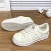 Нишевые ракушечные маленькие белые туфли женские 2025 весна новые милые повседневные спортивные туфли модные корейские универсальные студенческие кеды