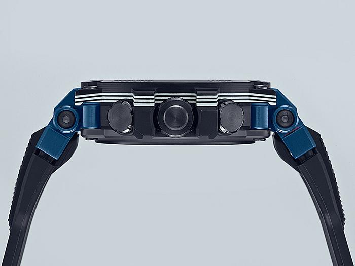 Casio Мужские кварцевые часы с resin-корпусом, водозащитой 200 м MTG-B1000XB-1A