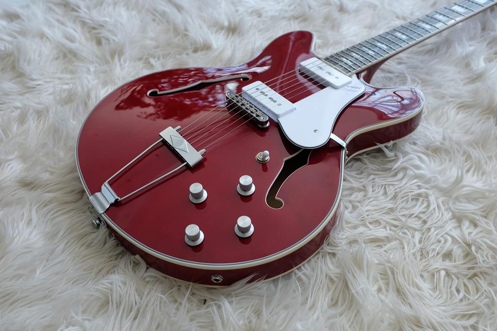 VOX Electric Guitar Equipped with 2 Soap Bar PU Bobcat V90 Cherry Red Semi-Hollow