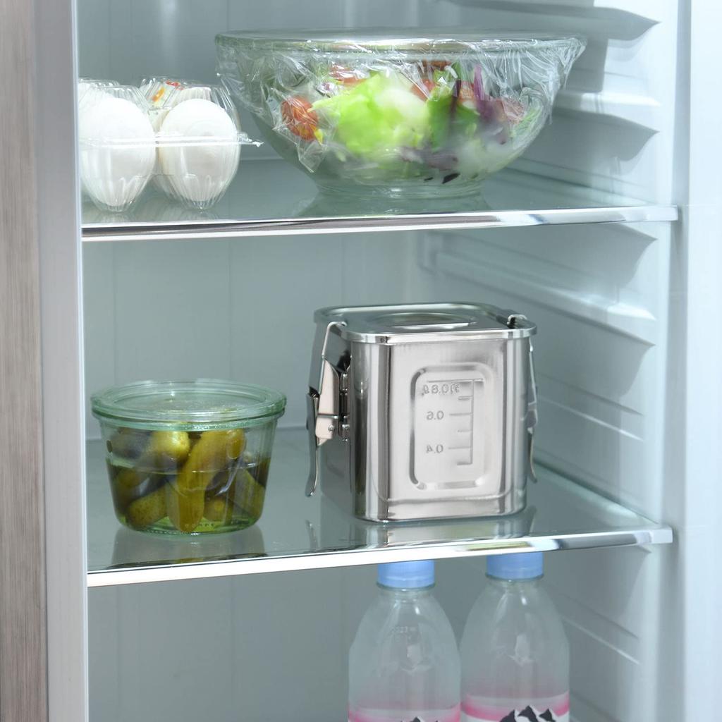 Oaks Made in Japan Stainless Steel Food Container Scratch and Dirt Resistant Storage Container AUT1407