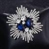 Brooch High-End Sense Niche High-End Women'S Silk Scarf Buckle Alloy Corsage Small Fragrant Wind Pearl Rhinestone High-End