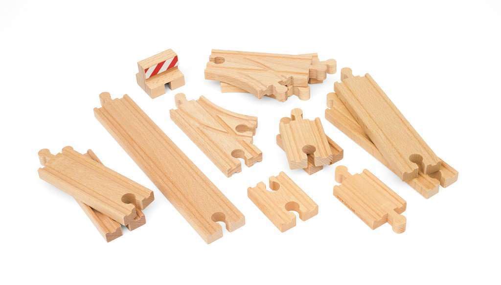 BRIO Starter Rail Set (13 Pieces) 33394, for Ages 3 and Up. [Toy, Wooden Toy, Wooden Rail, Gift (Birthday/Christmas)]