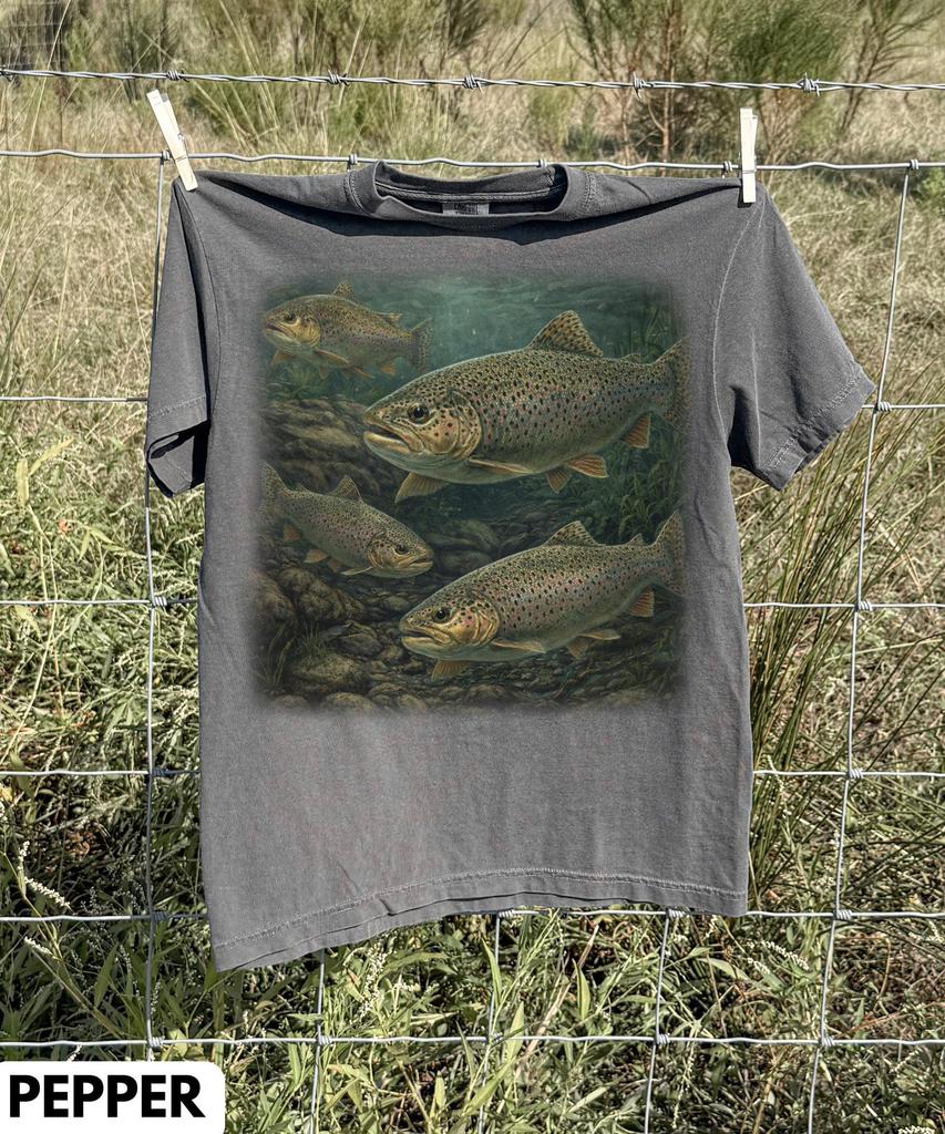 Retro Trout Graphic T-Shirt,Trout Lovers Gift,Vintage Lake Wildlife Graphic Tee,90s Rustic Nature Top,Angler Fisherman Gift