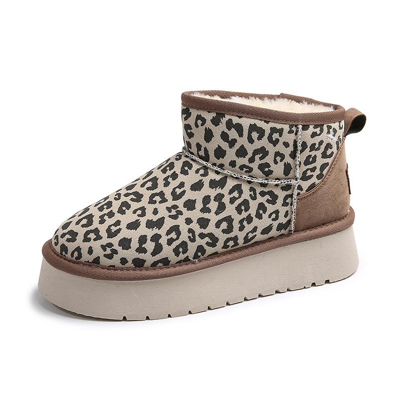 Флисовая середина помогает женским зимним сапогам от снега с леопардовым принтом для студентов в европейском и американском стиле, теплые повседневные хлопковые туфли на платформе