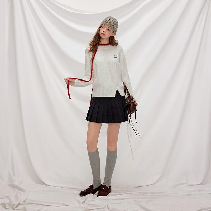 unifree Women's Cable Knit Puppy Embroidered Round Neck Sweater