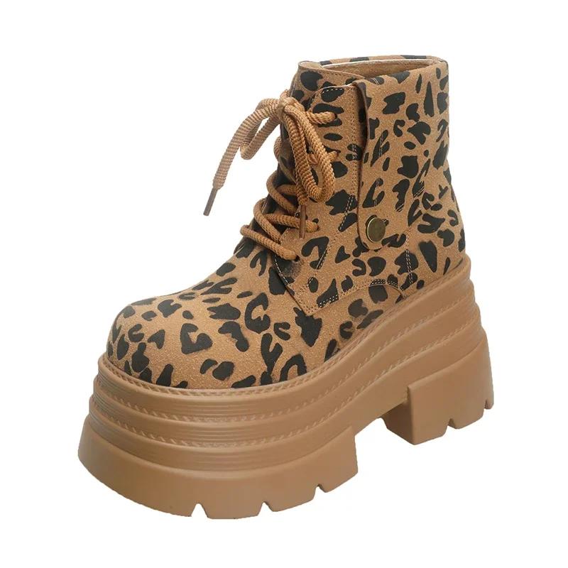Модные женские ботильоны на платформе с леопардовым принтом 10 см, высокие каблуки, зимние замшевые теплые меховые зимние ботинки 2025 года, трендовые женские осенние ботинки на шнуровке