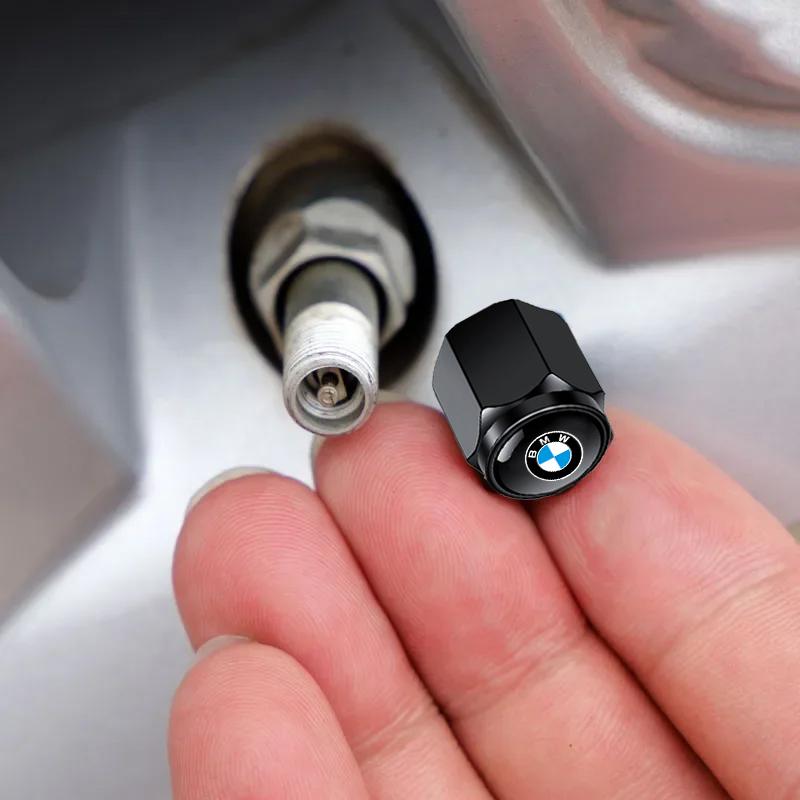 CLT1 Car Tire Valve Stem Car Leather Keychain Style Wheel Air Valve Cover For BMW i7 X7 G07 LCI iX I20 X1 U11 3 5 7 Series G70 G09 XM