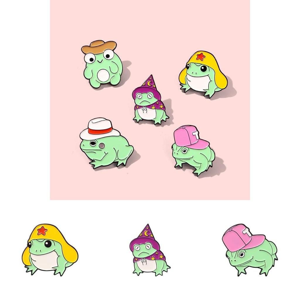 Eye-catching Alloy Frog Brooch Pin For Unisex Fashion With Distinctive Five-pointed Hat Style