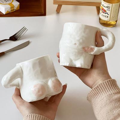 Смешные керамические кружки Кофейные чашки Индивидуальная кофейная чашка Молоко Чай Водные чашки Креативная кружка Pinch Belly Cup Кружки для питья кофе