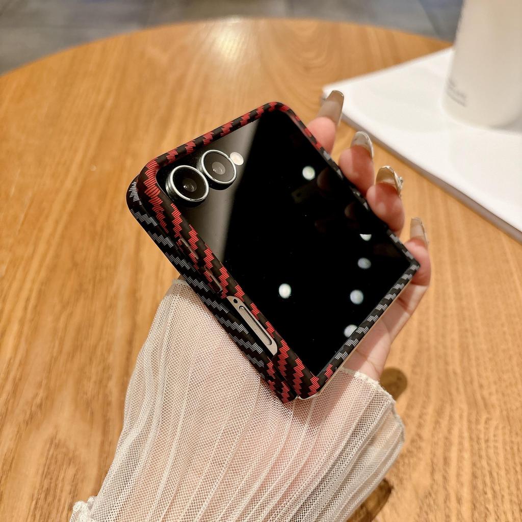 Роскошный защитный бампер из углеродного волокна для телефона Samsung Galaxy Z Flip7 Flip6 Flip5 Flip4 Flip3 Жесткий ПК Контрастный цвет Ударопрочный Защитный чехол