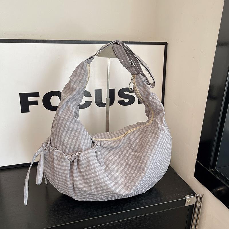 Корейская версия модной клетчатой сумки через плечо 2025 новая вместительная ретро сумка-мессенджер для поездок в нишевом зарубежном стиле сумка-пельмень